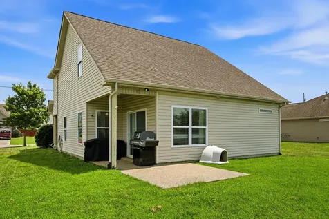 1107 Savannah Avenue Gallatin TN 37066
