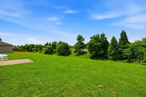 1107 Savannah Avenue Gallatin TN 37066