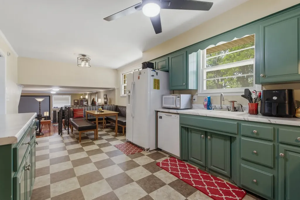 1002 W Northfield Boulevard Murfreesboro TN 37129