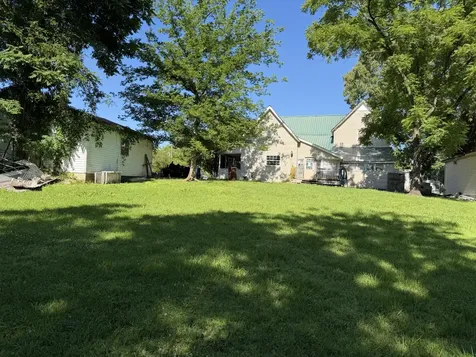 115 Cherry Street Camden TN 38320