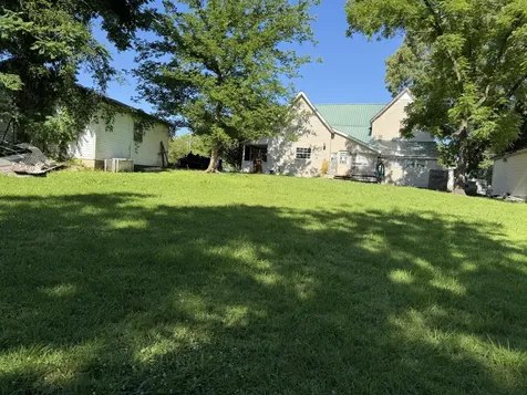 115 Cherry Street Camden TN 38320