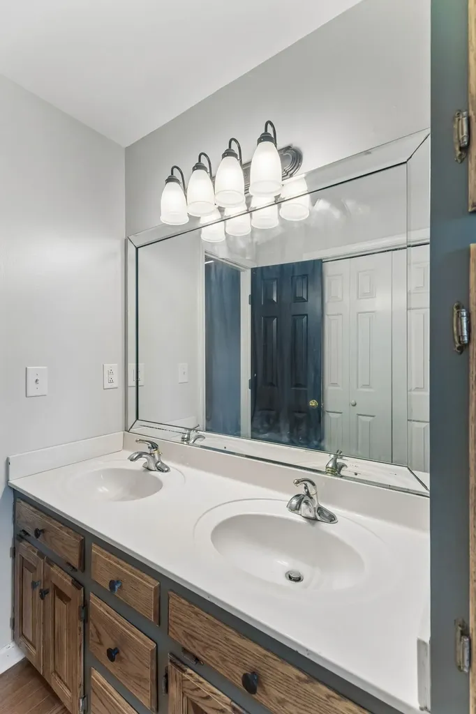 240 Crestview Drive Lewisburg TN 37091
