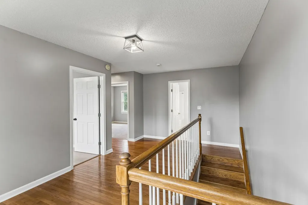 240 Crestview Drive Lewisburg TN 37091