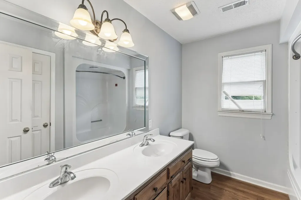 240 Crestview Drive Lewisburg TN 37091