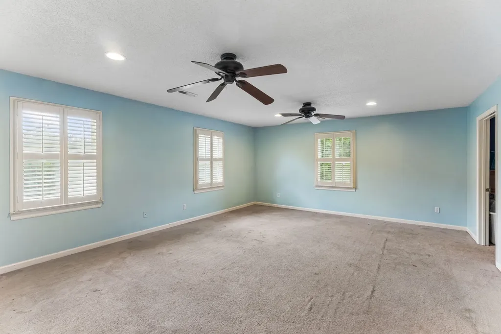 240 Crestview Drive Lewisburg TN 37091