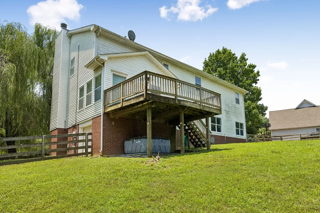 240 Crestview Drive Lewisburg TN 37091