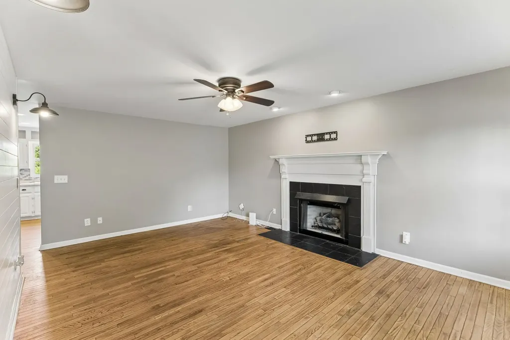 240 Crestview Drive Lewisburg TN 37091