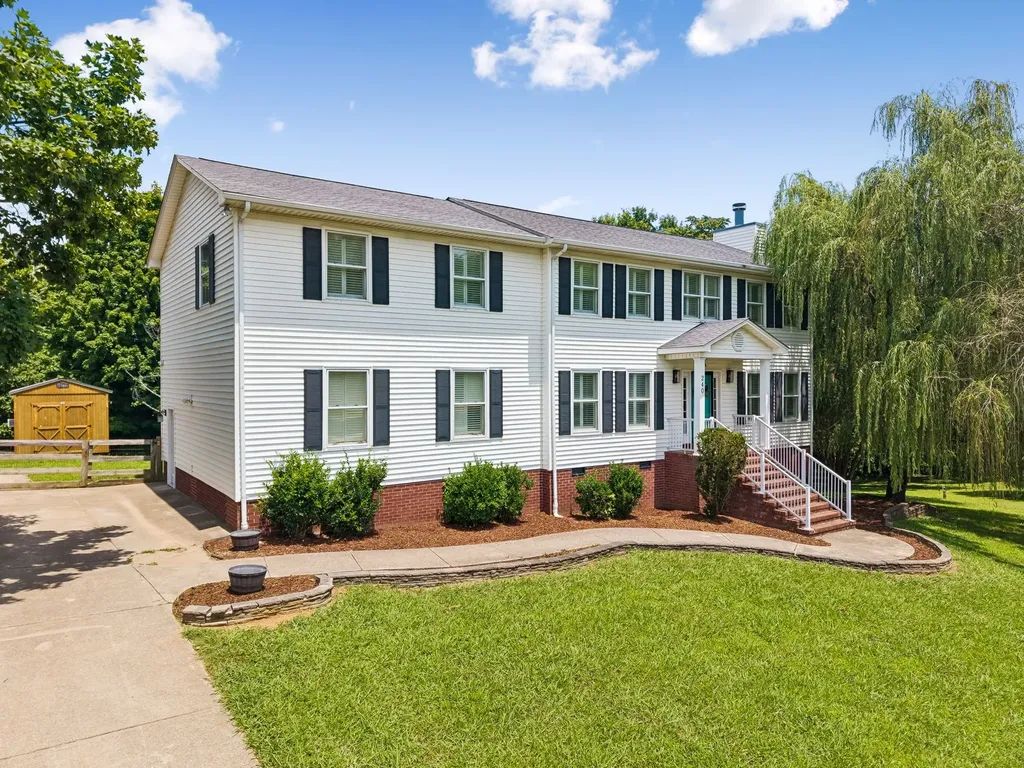 240 Crestview Drive Lewisburg TN 37091