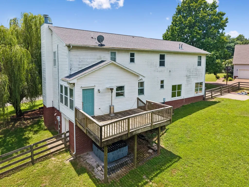 240 Crestview Drive Lewisburg TN 37091