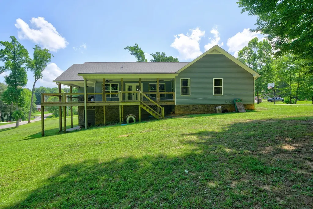 126 Christie Circle Cookeville TN 38501