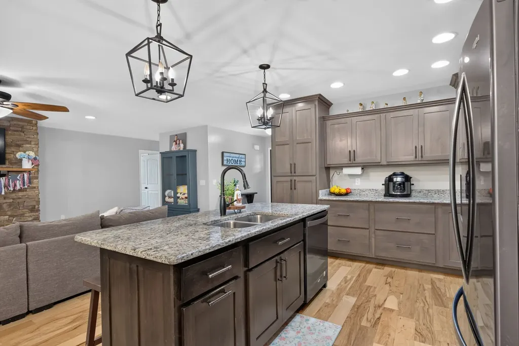 126 Christie Circle Cookeville TN 38501