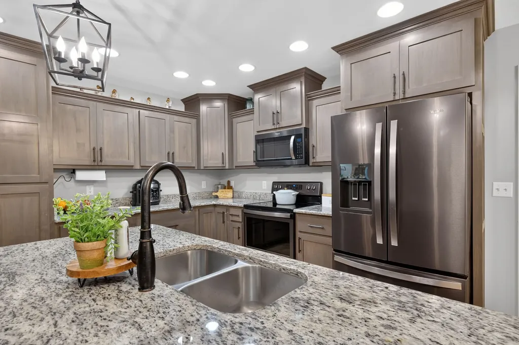 126 Christie Circle Cookeville TN 38501
