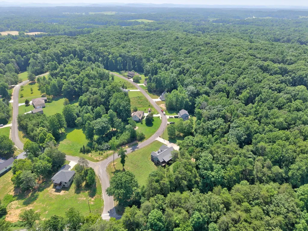 126 Christie Circle Cookeville TN 38501