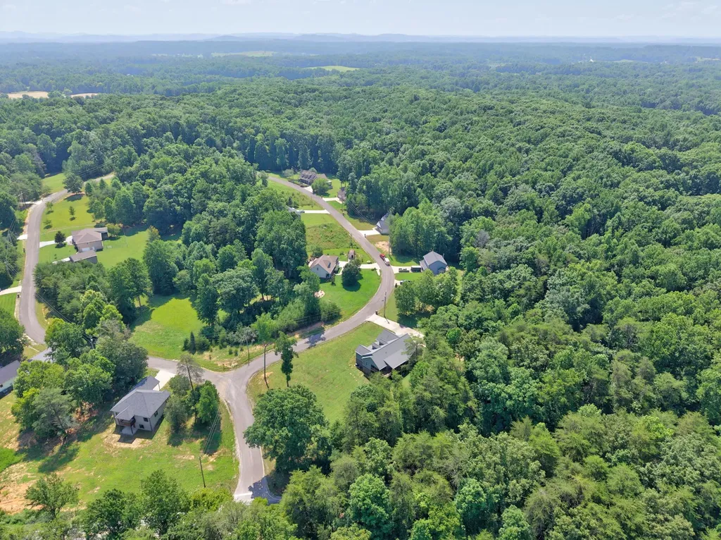 126 Christie Circle Cookeville TN 38501
