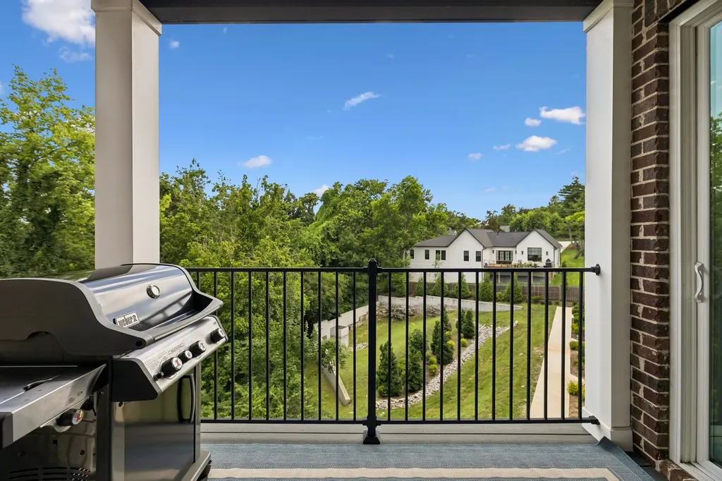 110 Honeywine Street Nashville TN 37206