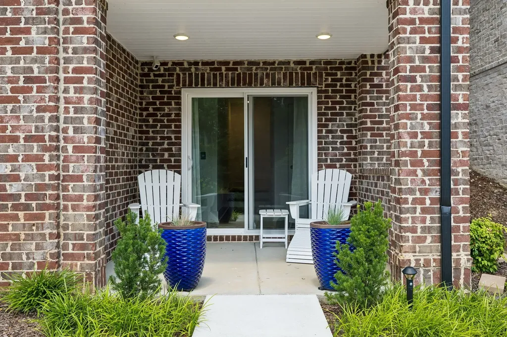 110 Honeywine Street Nashville TN 37206