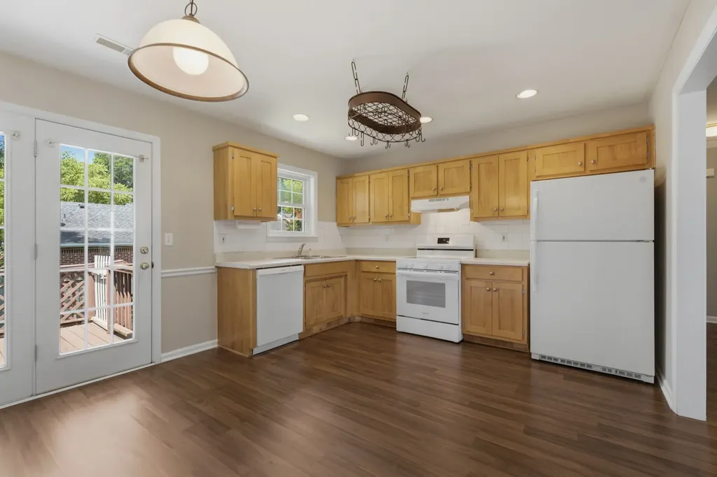 126 Middleton Court Tullahoma TN 37388
