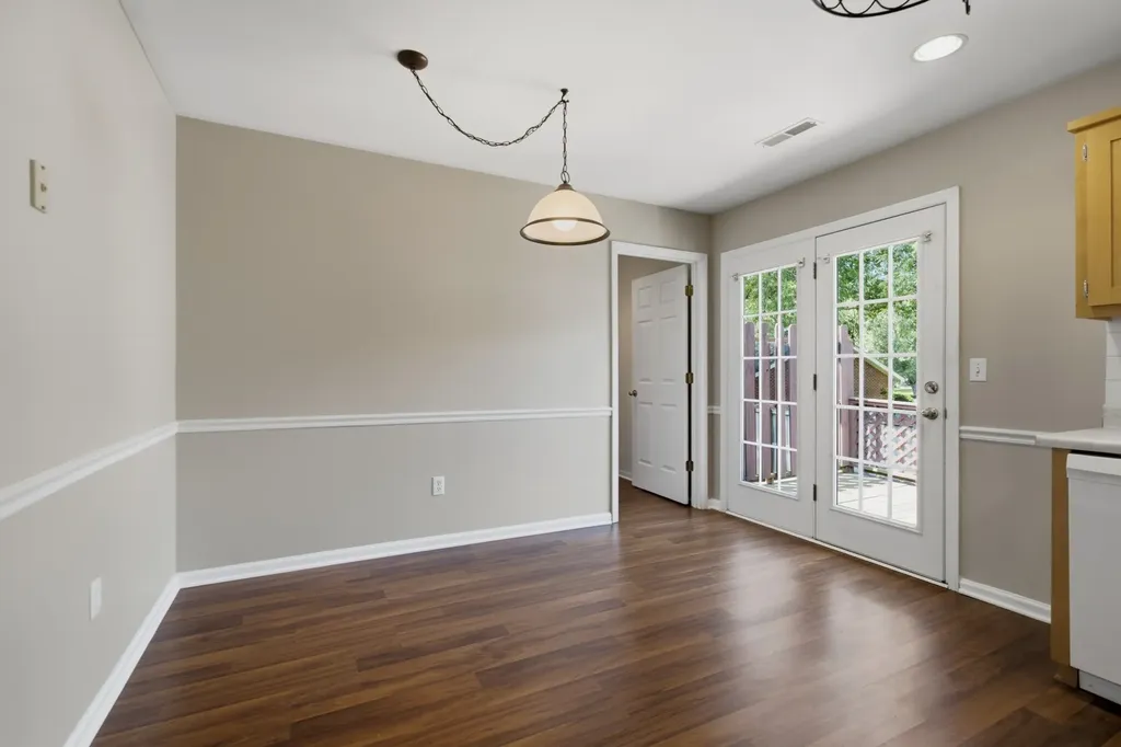 126 Middleton Court Tullahoma TN 37388