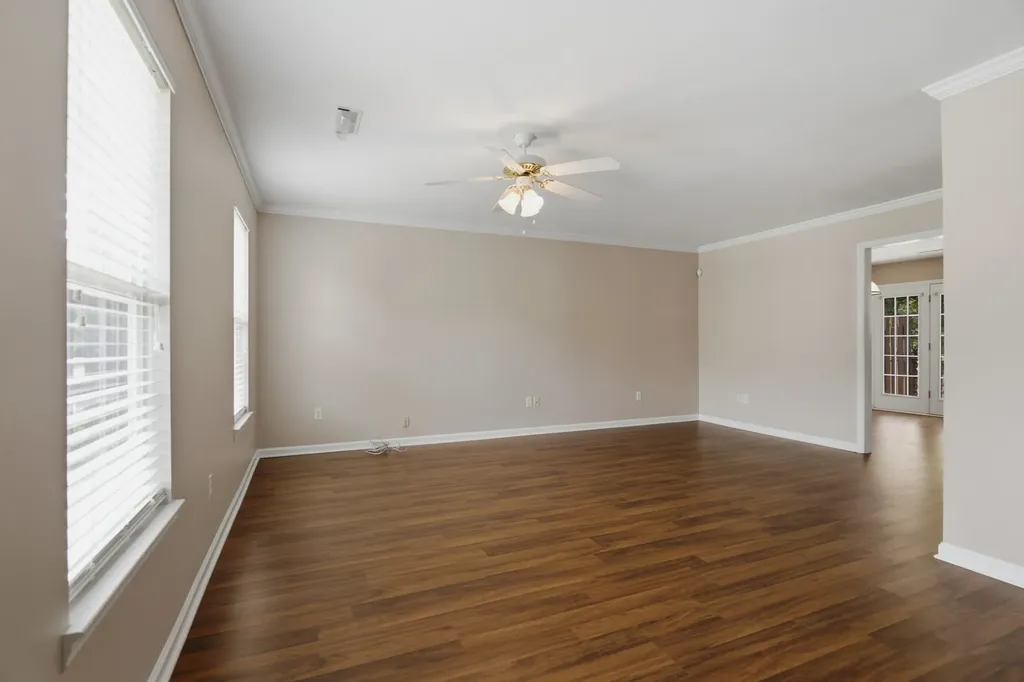 126 Middleton Court Tullahoma TN 37388