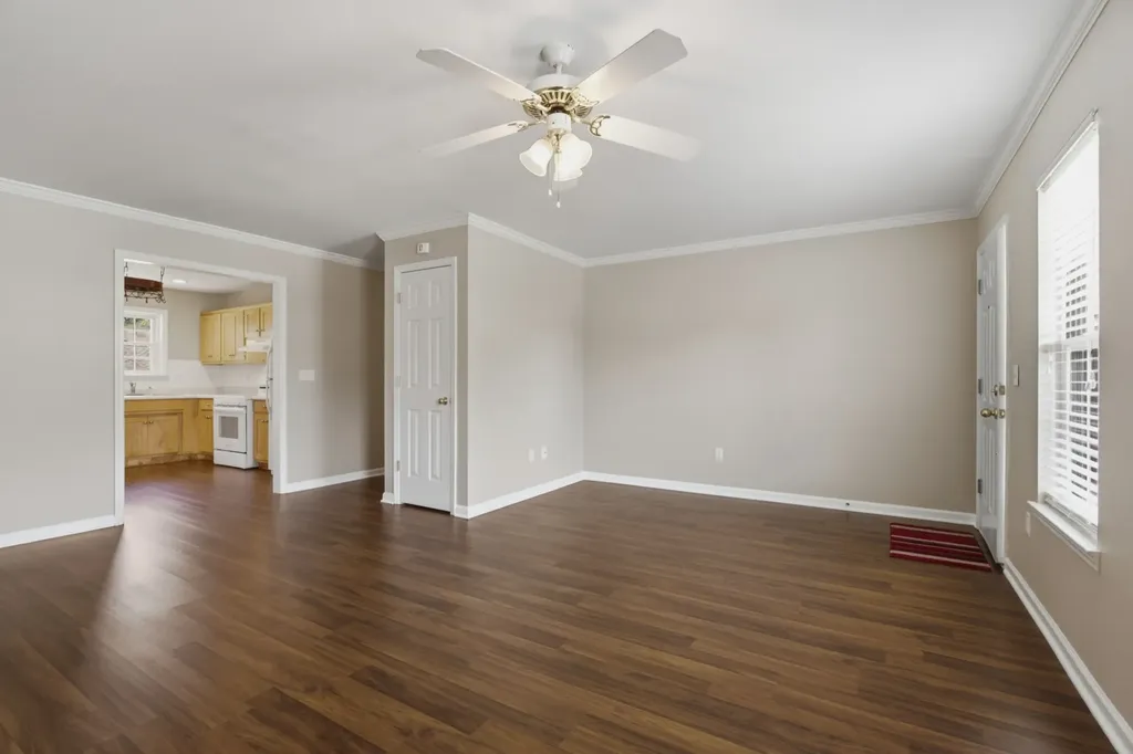 126 Middleton Court Tullahoma TN 37388