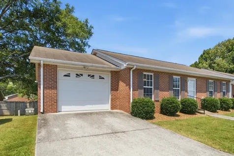 126 Middleton Court Tullahoma TN 37388