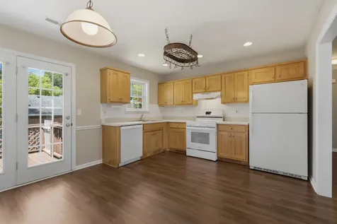 126 Middleton Court Tullahoma TN 37388