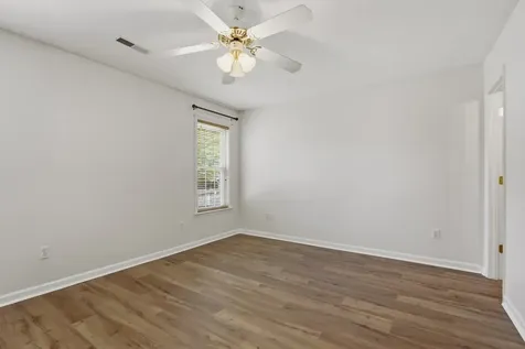 126 Middleton Court Tullahoma TN 37388