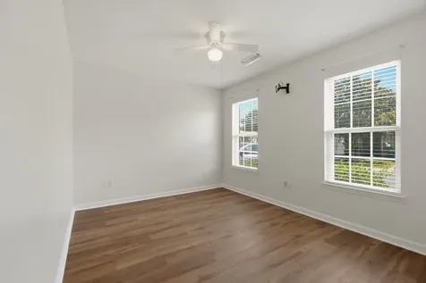 126 Middleton Court Tullahoma TN 37388