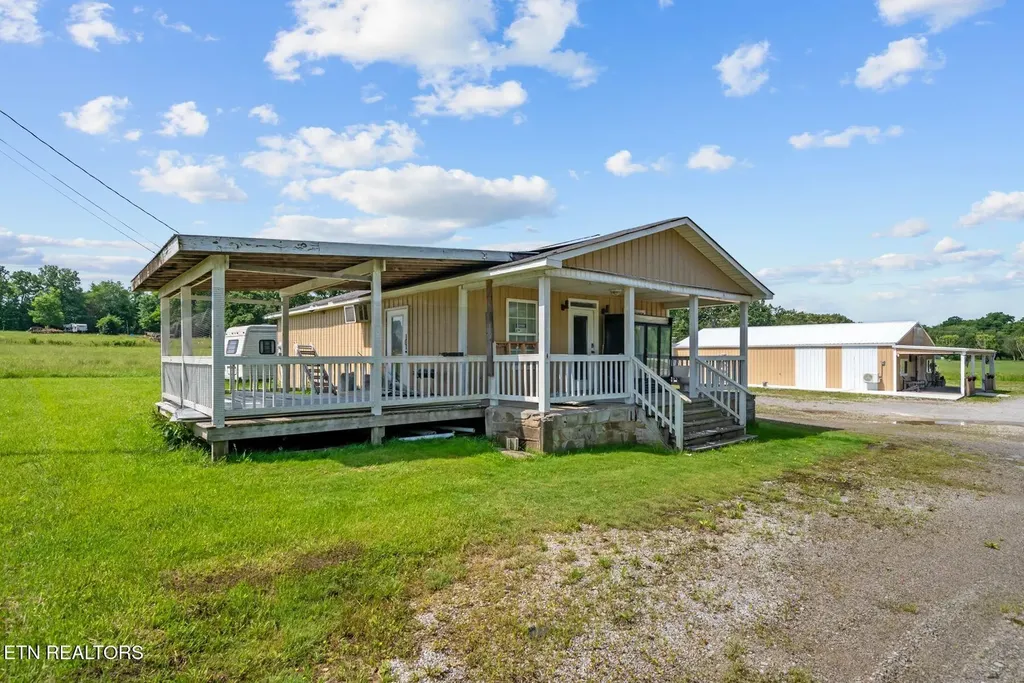 1424 Bellview Road Pikeville TN 37367