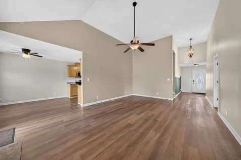 1913 Patton Road Clarksville TN 37042