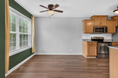 1913 Patton Road Clarksville TN 37042