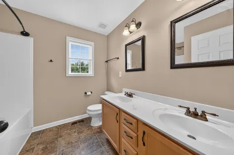 1913 Patton Road Clarksville TN 37042