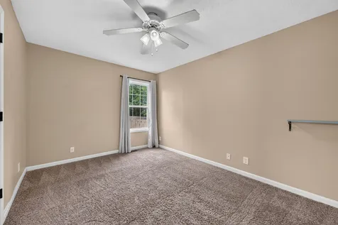 1913 Patton Road Clarksville TN 37042
