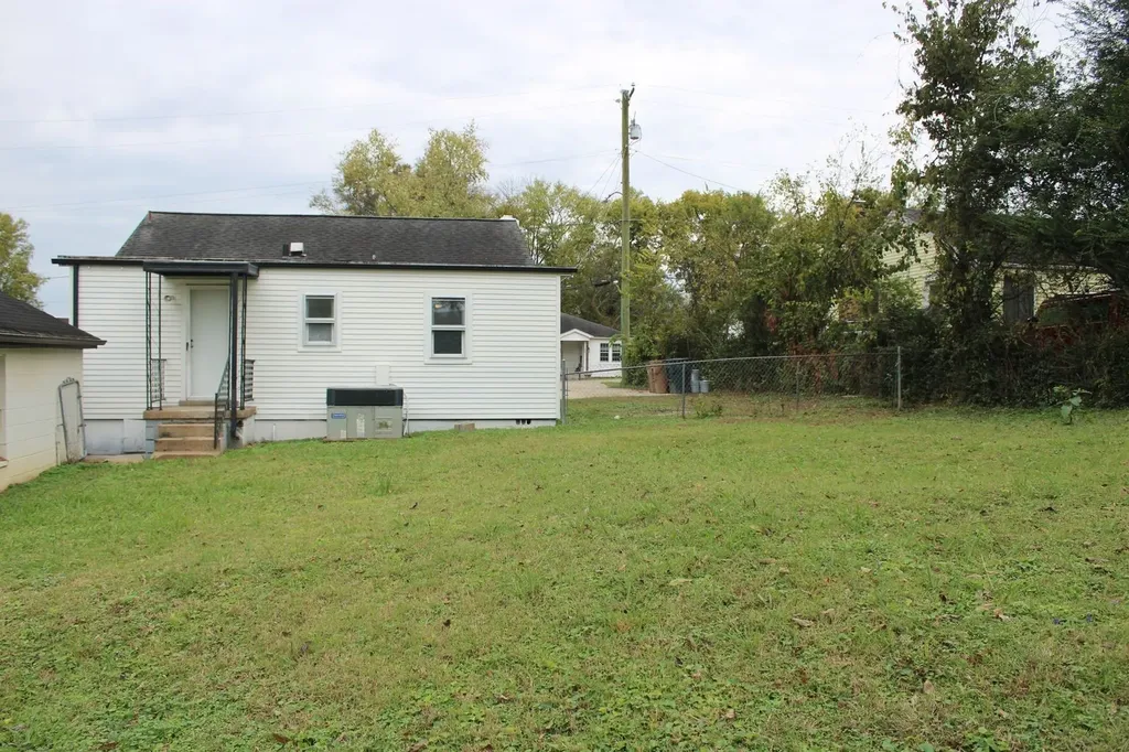 76 Elberta Street Nashville TN 37210