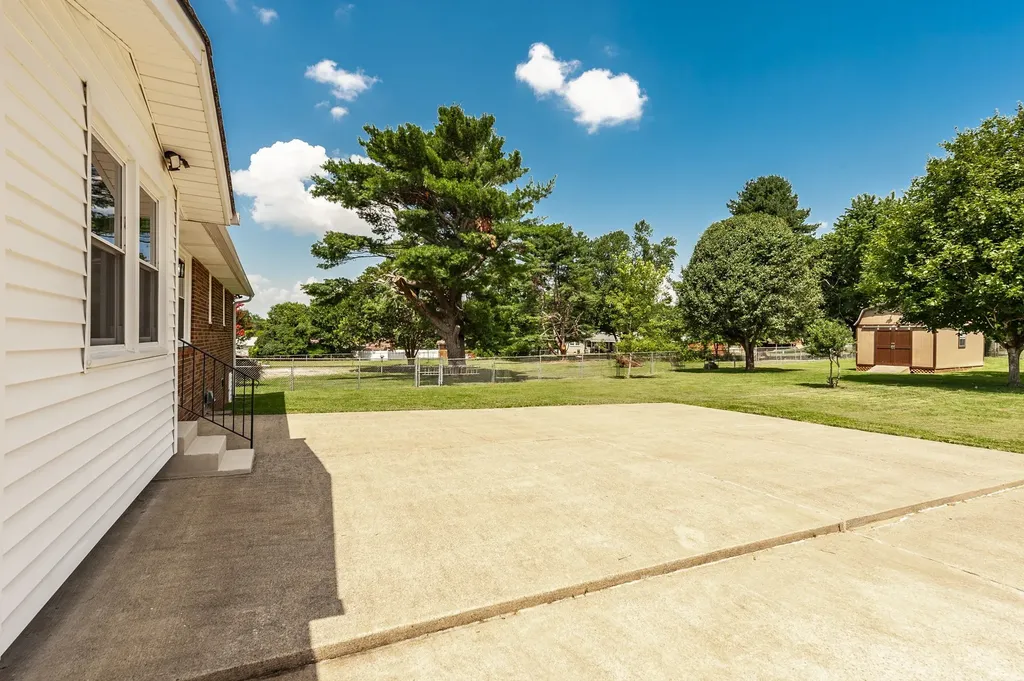 109 Valley View Drive Old Hickory TN 37138