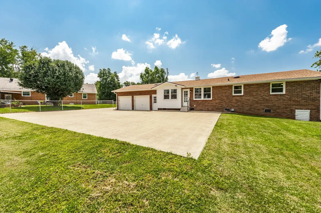 109 Valley View Drive Old Hickory TN 37138