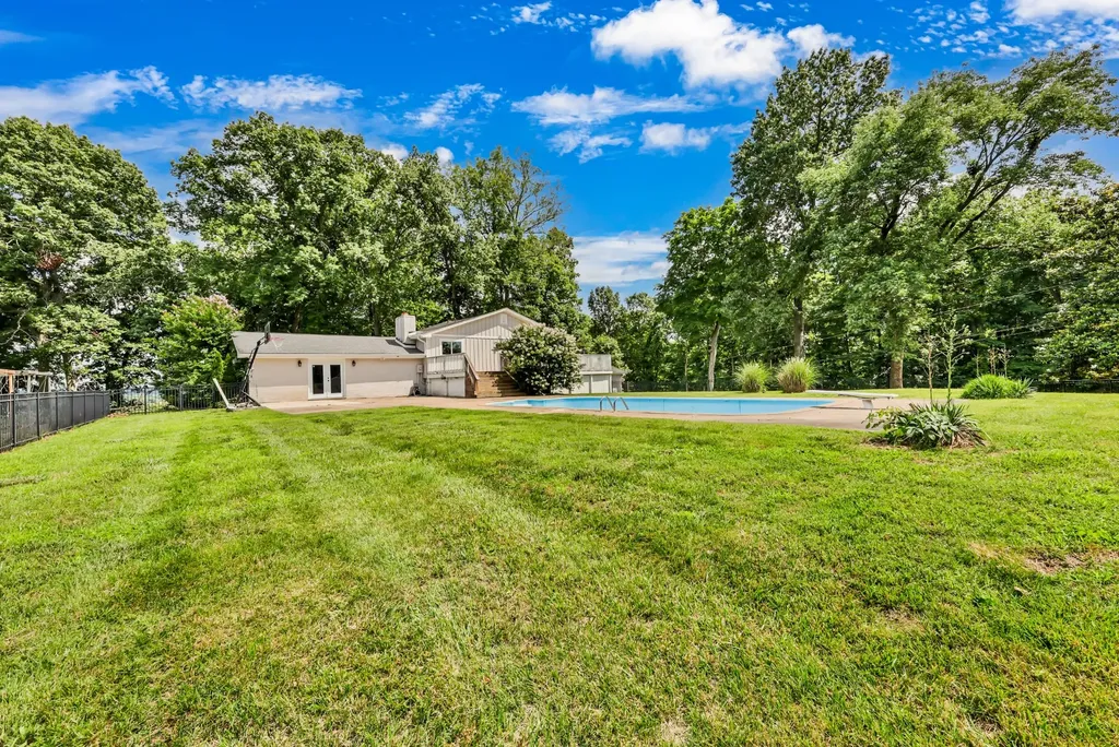 1433 Keesee Road Clarksville TN 37040