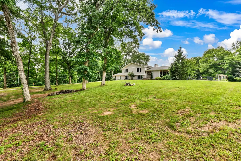 1433 Keesee Road Clarksville TN 37040