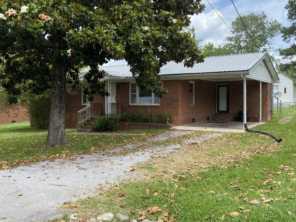 204 Laurel Street Woodbury TN 37190