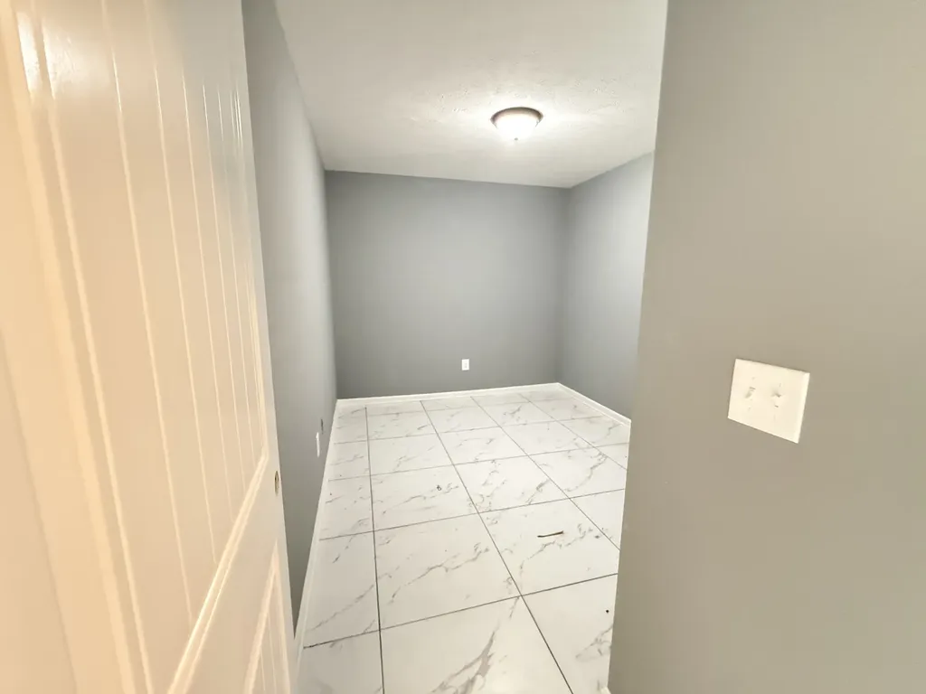 703 S Franklin Tullahoma TN 37388
