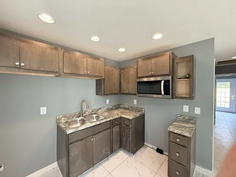 703 S Franklin Tullahoma TN 37388