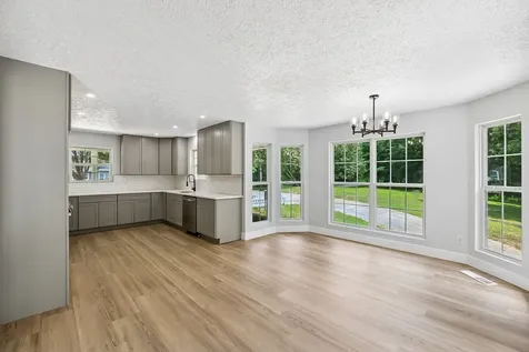 1682 Ridgeview Run Lynchburg TN 37352