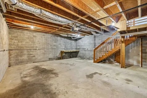 1682 Ridgeview Run Lynchburg TN 37352