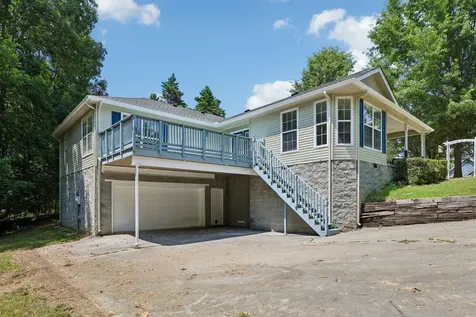 1682 Ridgeview Run Lynchburg TN 37352
