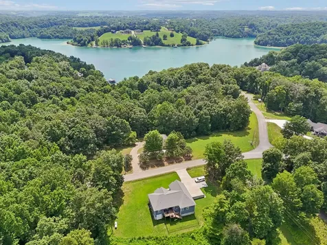 1682 Ridgeview Run Lynchburg TN 37352