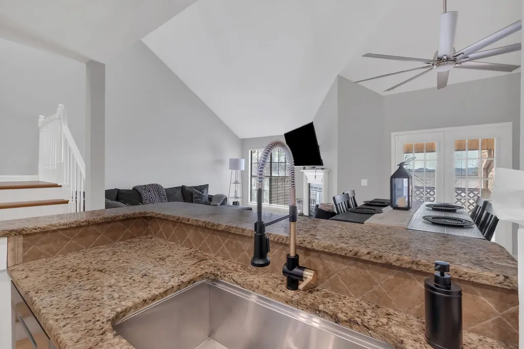 220 Glenstone Circle Brentwood TN 37027