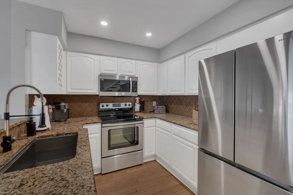 220 Glenstone Circle Brentwood TN 37027