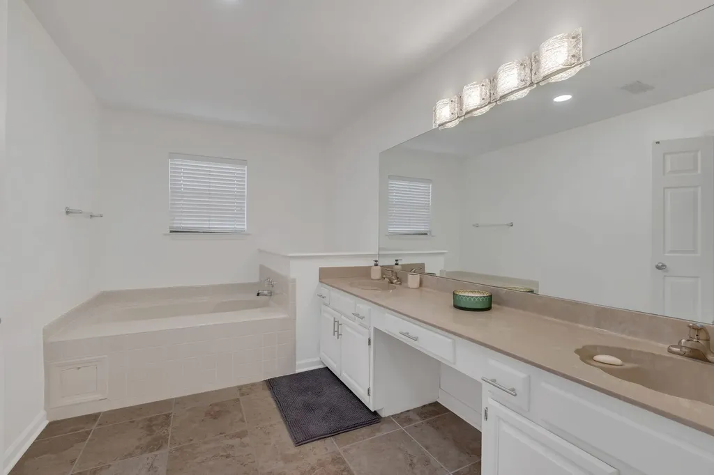 220 Glenstone Circle Brentwood TN 37027