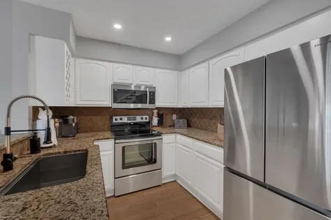 220 Glenstone Circle Brentwood TN 37027