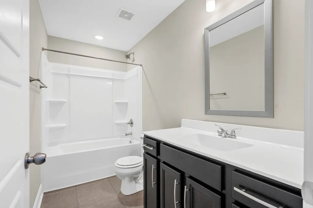 1140 Eagles Bluff Drive Clarksville TN 37040